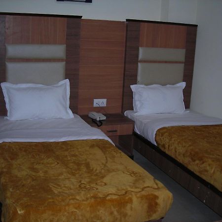 Hotel Dolphin Raipur (Chhattisgarh) Bagian luar foto